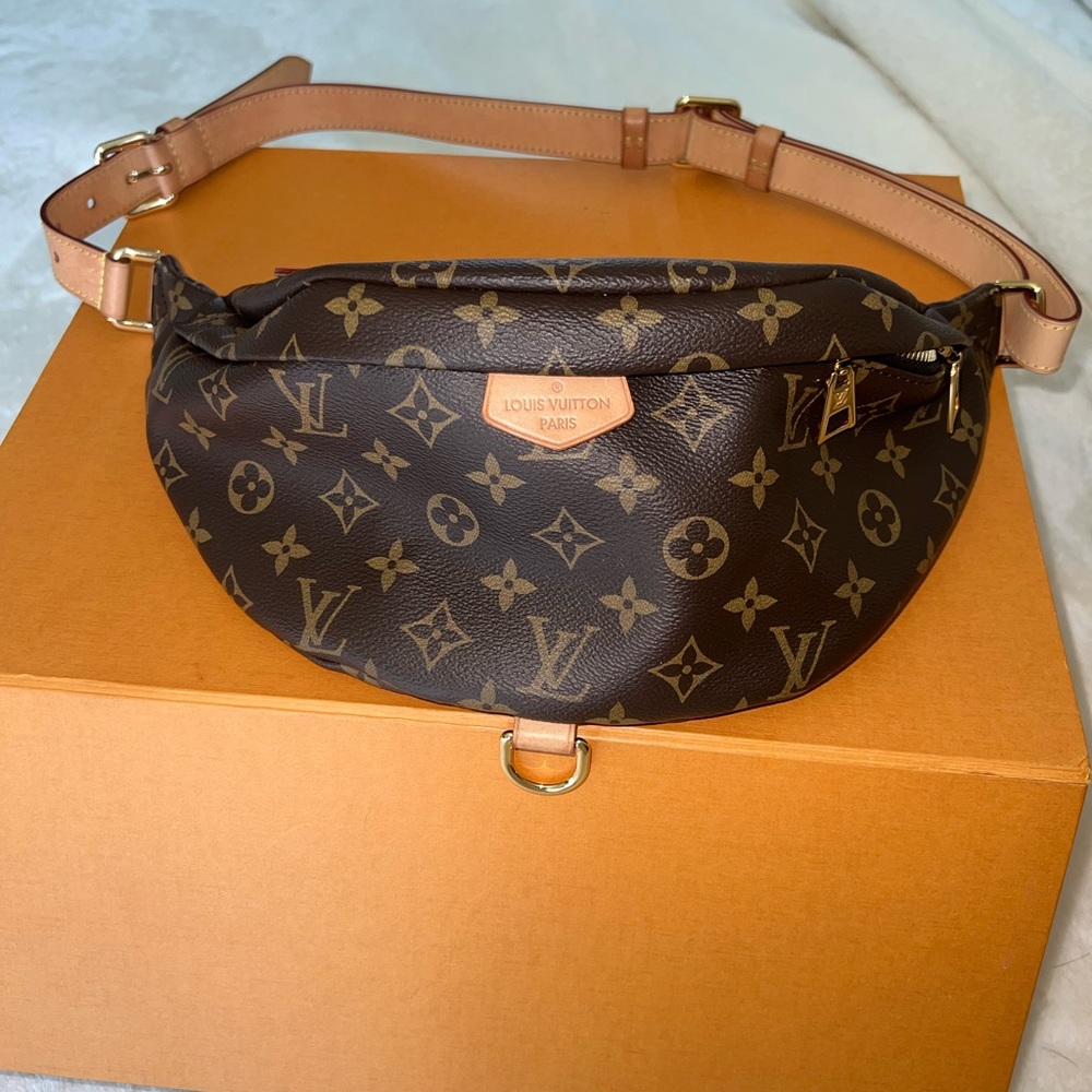 Louis Vuitton discontinued BUMBAG. Monogram